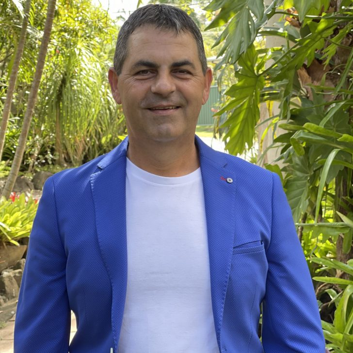 Alpay Uzal, Licenced Real Estate Agent Elders Real Estate Town & Country